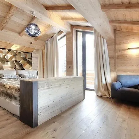 Сasa de vacaciones Wonderful Private Pool Sauna Jacuzzi