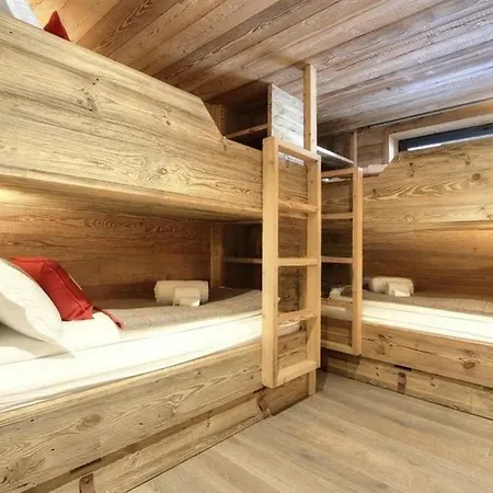 Wonderful Private Pool Sauna Jacuzzi Сasa de vacaciones *
